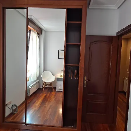 Apartment Zarracina, 2 Habit ,2 Banos, 3 Pax Vut3313as Gijon
