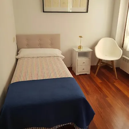 Apartment Zarracina, 2 Habit ,2 Banos, 3 Pax Vut3313as *